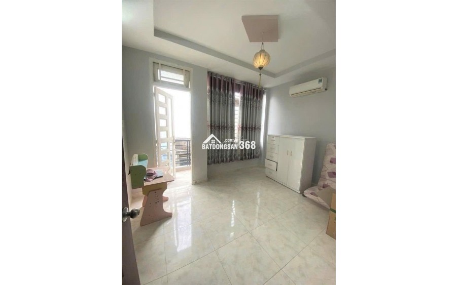 Cho thuê nhà Bùi Đình Túy, P.24, 1 trệt, 2 lầu, ST, Đủ NT, 16.5tr